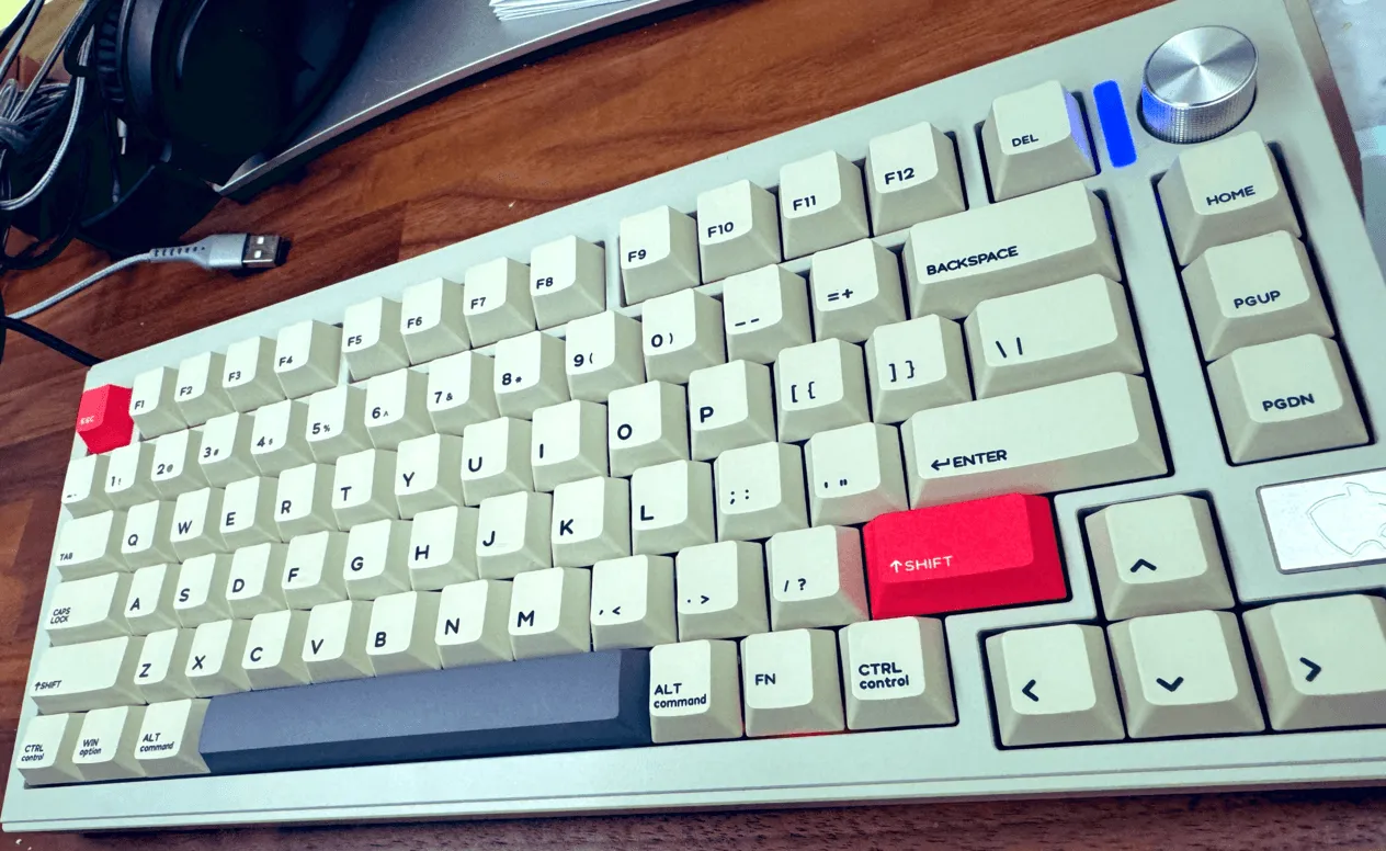 EPOMAKER CIDOO V75キーボード