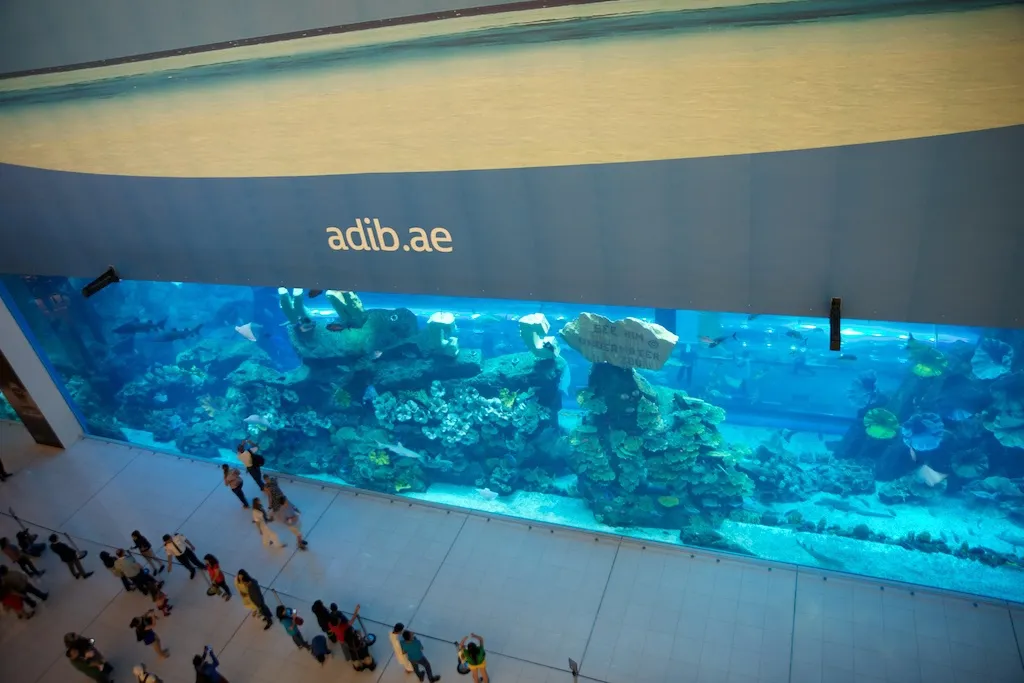 ドバイモールの水族館