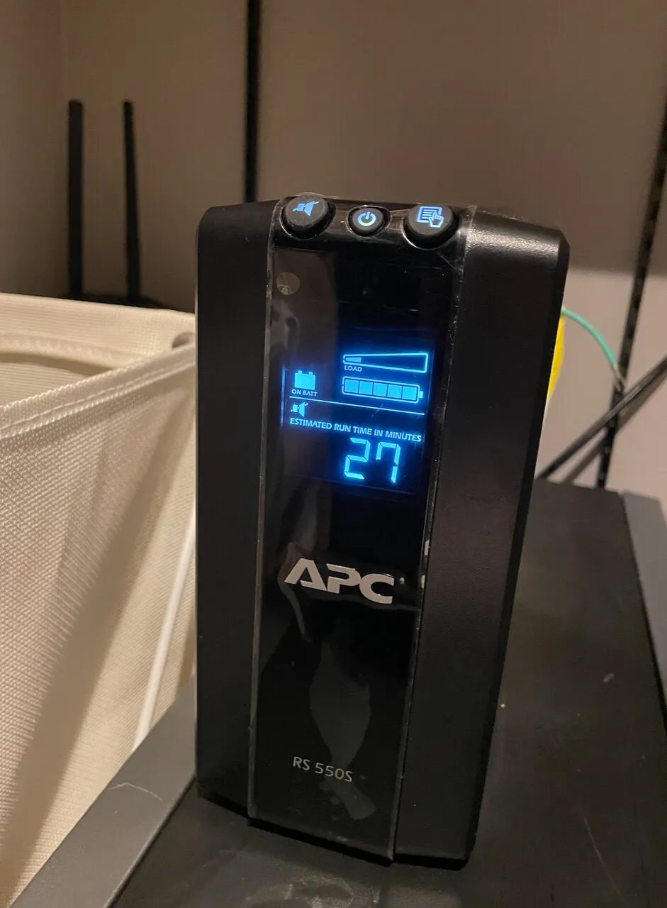 UPS設置状況